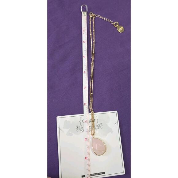 Rose Quartz Teardrop Pendant Necklace On Gold Tone Satellite Station Chain - Picture 5 of 9